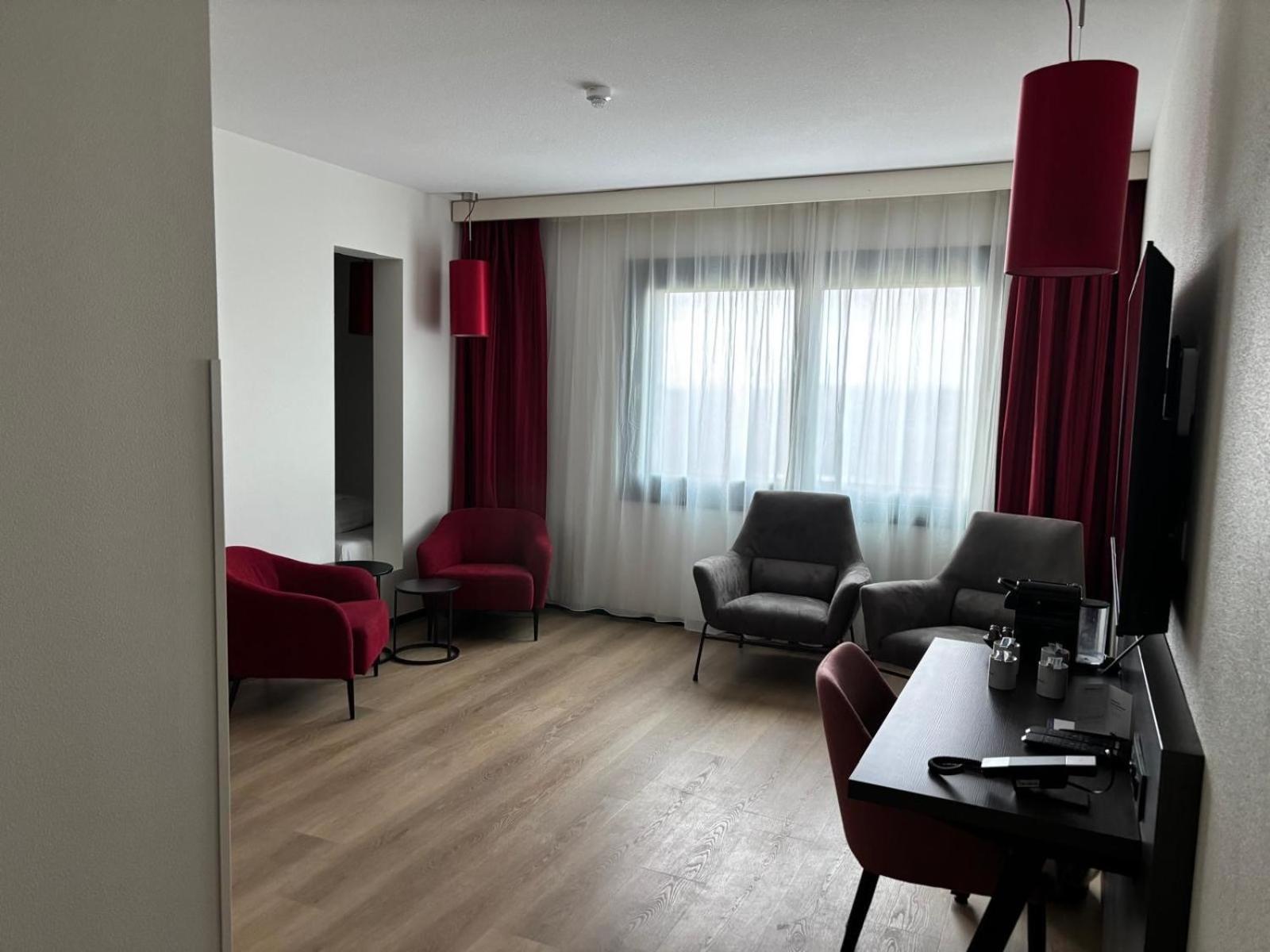 Bastion Hotel อาเมอร์สฟอร์ต ภายนอก รูปภาพ